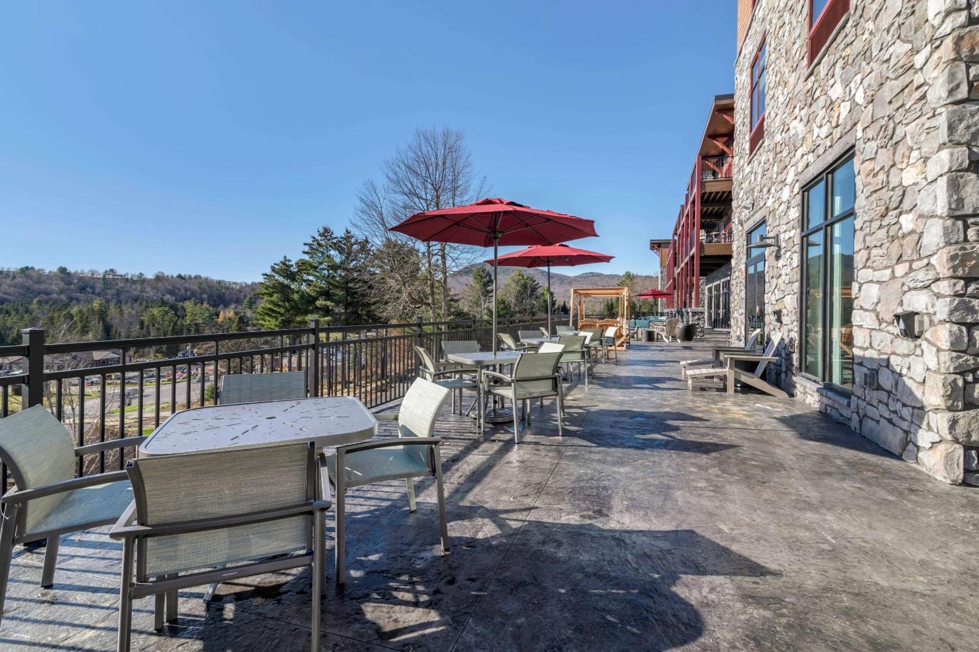Cambria Hotel Lake Placid - Lakeside Resort Exterior foto